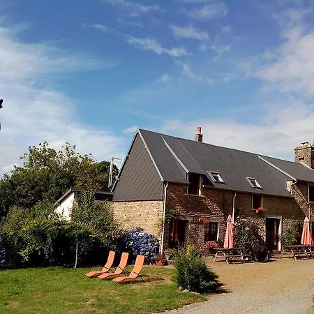 Guest house Gites Ruraux Et Maison D'hotes Saint Michel